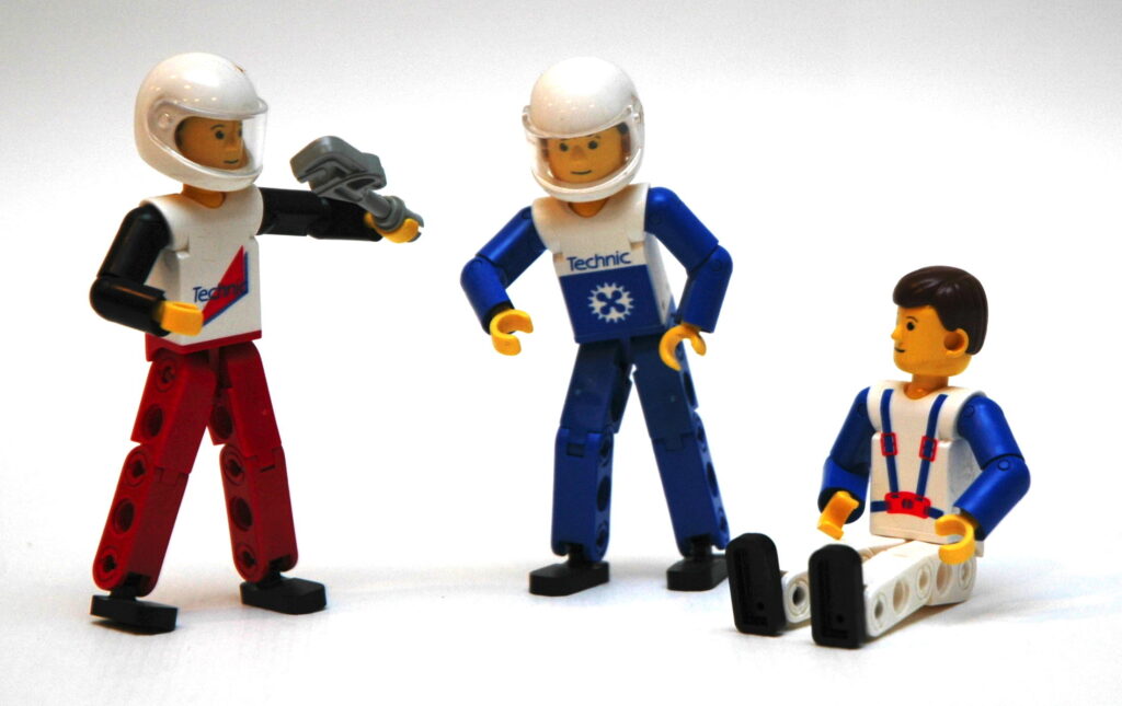 Обзор LEGO Technic 8712 Technic Figures