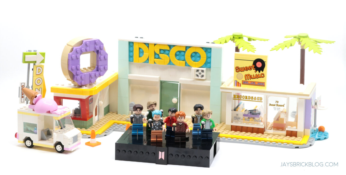 Here’s a look at the LEGO BTS Dynamite Pop-up at Orchard Road, Singapore3