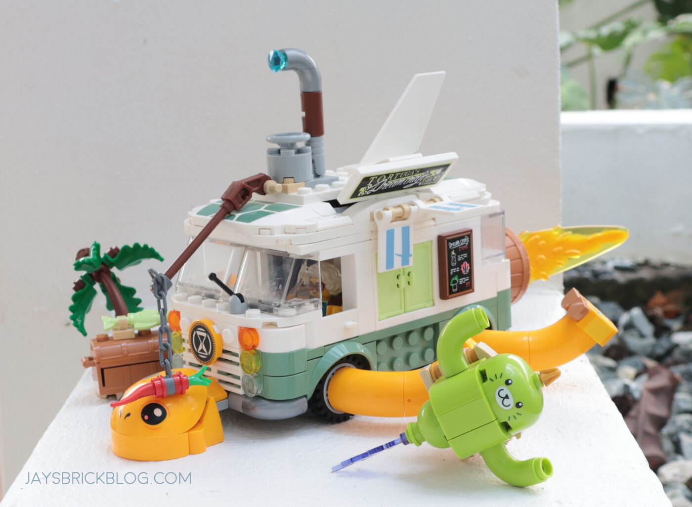 Review: LEGO 71456 Mrs. Castillo’s Turtle Van71