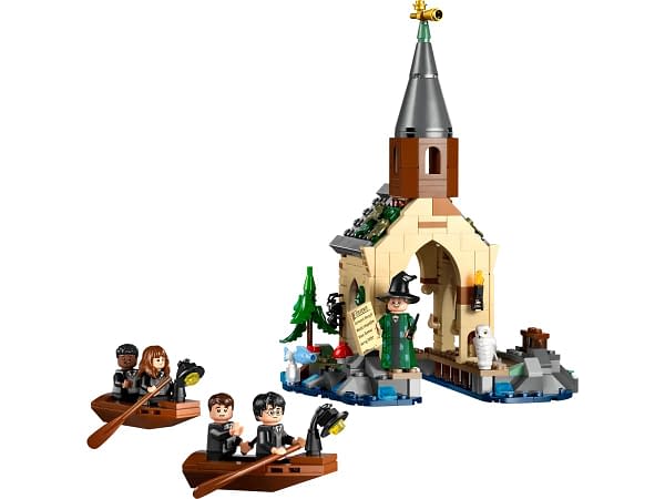 Take a Ride with The Harry Potter Hogwarts Castle Boathouse LEGO Set2