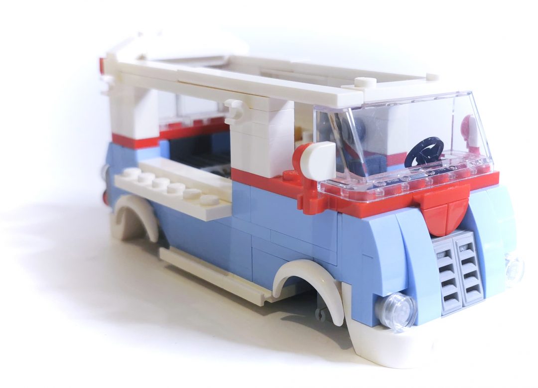 LEGO Icons Retro Food Truck (40681) Review5
