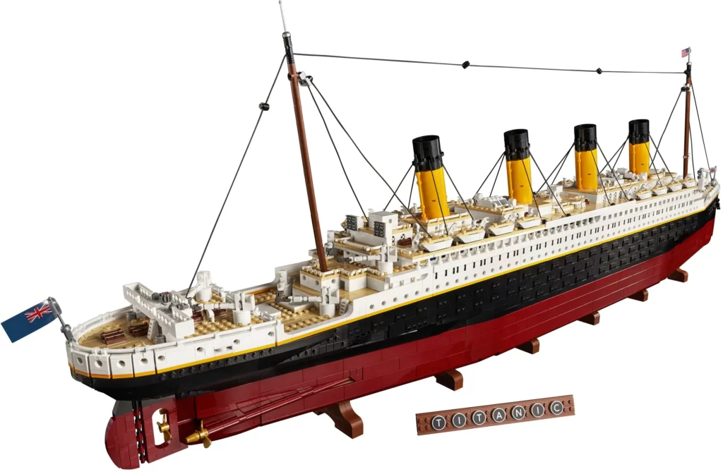 LEGO Icons 10294 Titanic