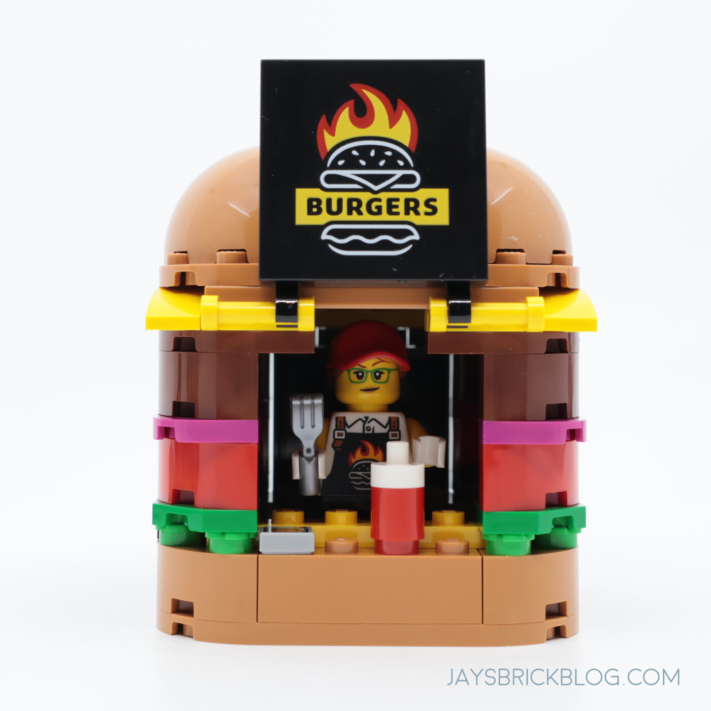 Review: LEGO 60404 Burger Truck10