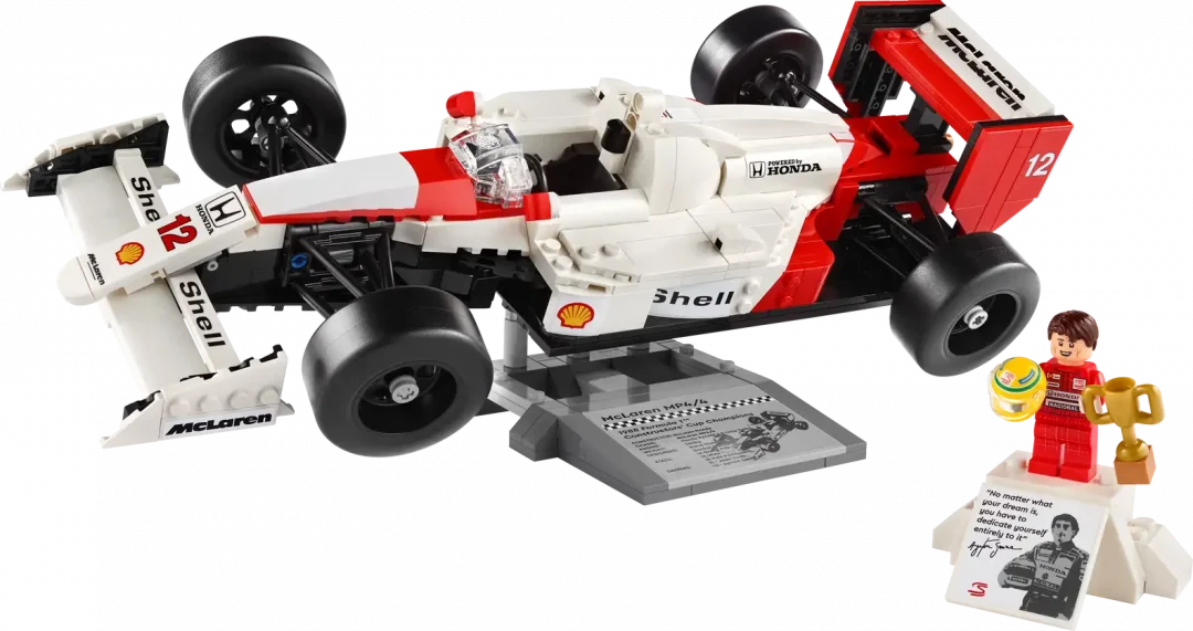 It’s Lights Out… LEGO Unveils Racing Collection0