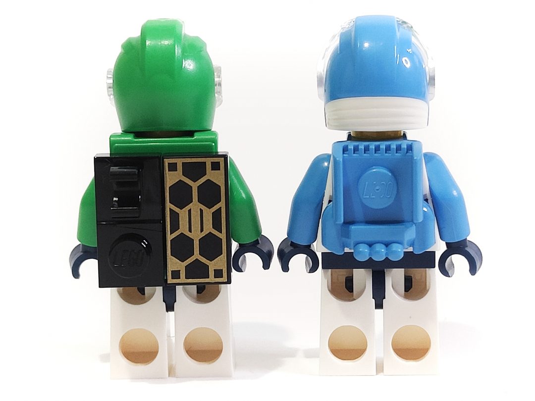 LEGO City Space Explorer Rover And Alien Life (60431) Review8