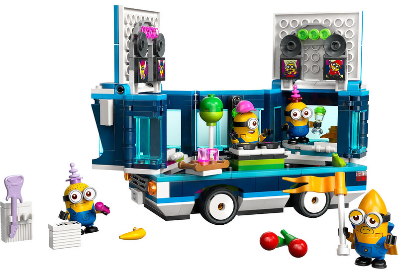 LEGO Despicable Me 4 & Minions Sets Officially Revealed!5